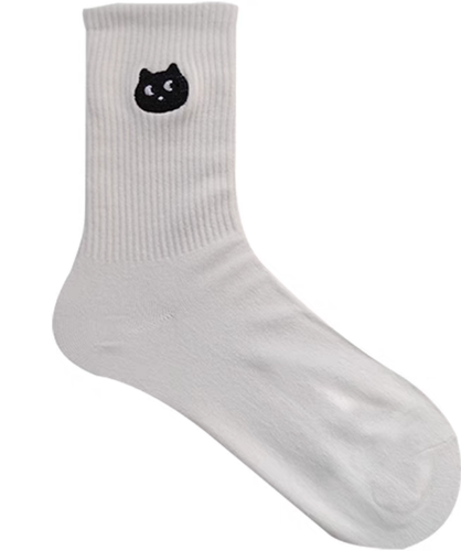 SOCKS - Embroidered Ankle Socks