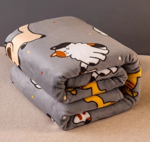 BLANKET - Cuddly Flannel Blanket with Cute Cats Print