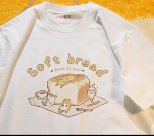 T- SHIRT - Soft Bread Cat Tshirt