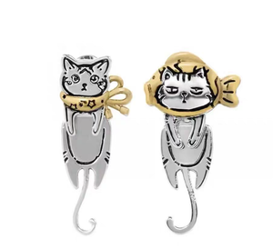 Accessories - Hanging Cats Sliver Earings
