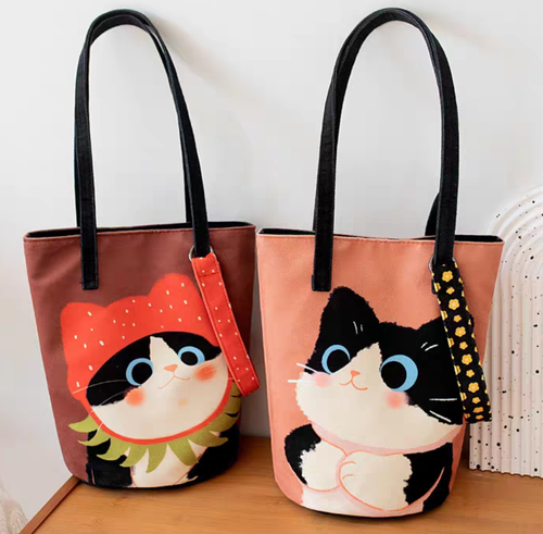 TOTE BAG - Tuxedo Bucket Bag