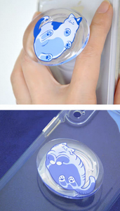 PHONE BRACKET - Chunky Cat Sitting on Glass Table Pop Socket
