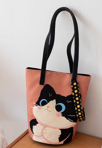 TOTE BAG - Tuxedo Bucket Bag