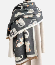 SCARVES - Modern Oversized Cat Scarf