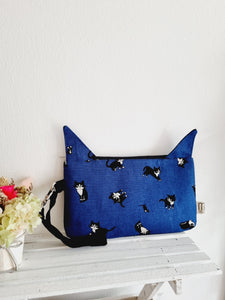 POUCHES - Cat in a Pouch Wristlet by Mylittleshop